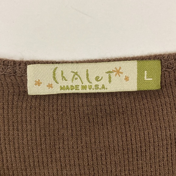 Chalet Fine Waffle-Knit Tunic Asymmetrical Hem Brown Large Button Details Size L - Picture 4 of 9